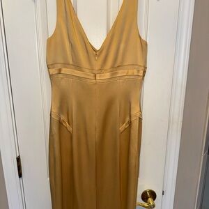 Carlisle Elegant Gold Backless Dress